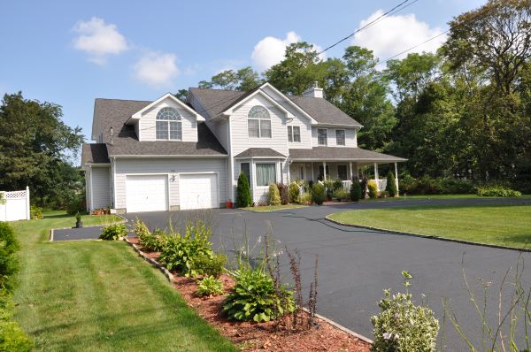 Driveway Resealing in Renton