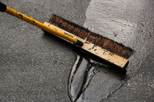 Asphalt Driveway Sealing in Renton