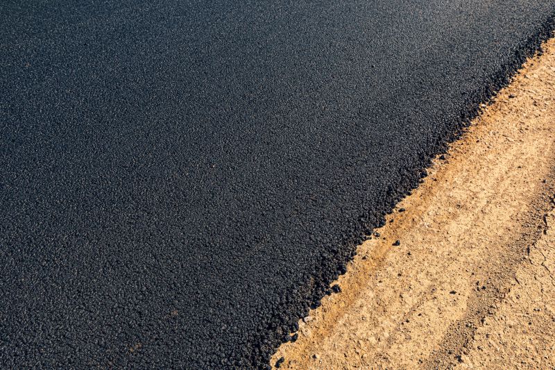 Asphalt Sealings in Fall